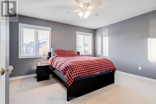 6 - 10 Pumpkin Pass, Hamilton, ON - Indoor Photo Showing Bedroom