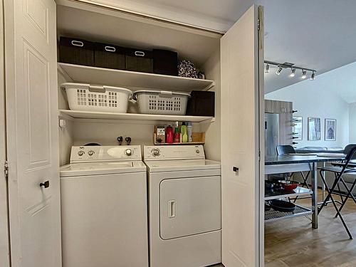 Laundry room - 305-14625 Rue Sherbrooke E., Montréal (Rivière-Des-Prairies/Pointe-Aux-Trembles), QC - Indoor Photo Showing Laundry Room