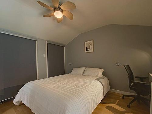 Master bedroom - 305-14625 Rue Sherbrooke E., Montréal (Rivière-Des-Prairies/Pointe-Aux-Trembles), QC - Indoor Photo Showing Bedroom