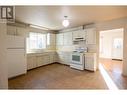 336 100A Avenue, Dawson Creek, BC  - Indoor Photo Showing Kitchen 