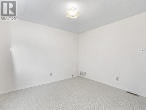 211-200 Lobird Road, Whitehorse, YT - Indoor Photo Showing Other Room