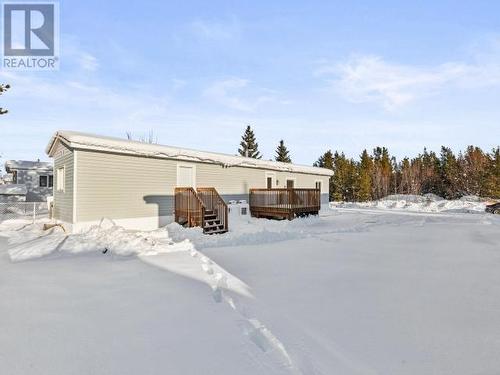 211-200 Lobird Road, Whitehorse, YT - Outdoor