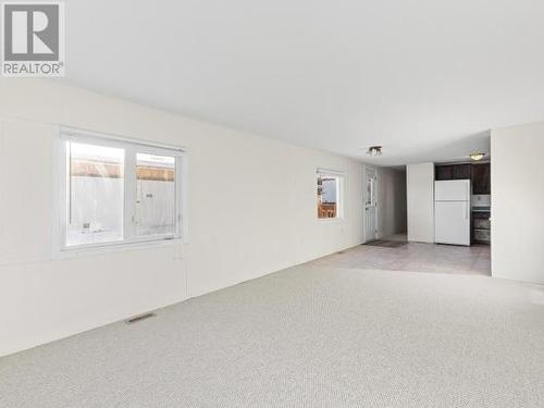 211-200 Lobird Road, Whitehorse, YT - Indoor Photo Showing Other Room