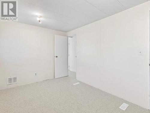 211-200 Lobird Road, Whitehorse, YT - Indoor Photo Showing Other Room