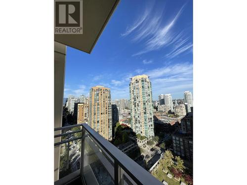 1905 1225 Richards Street, Vancouver, BC - Outdoor With View