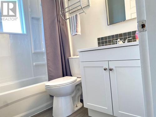 5775 Beatrice Street Lot# Lot B, Grand Forks, BC - Indoor Photo Showing Bathroom