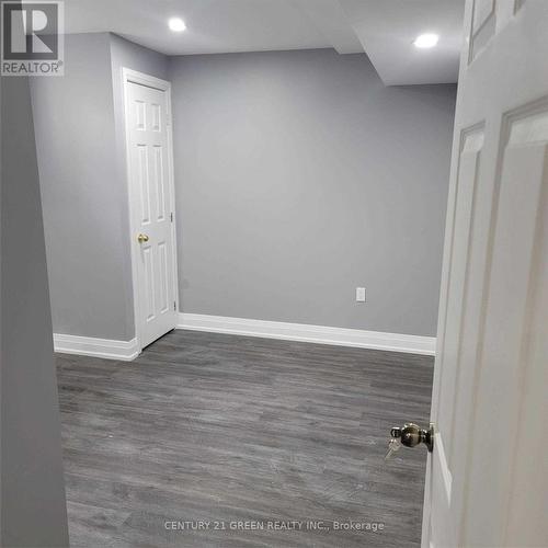 724 Scott Boulevard, Milton, ON - Indoor Photo Showing Other Room