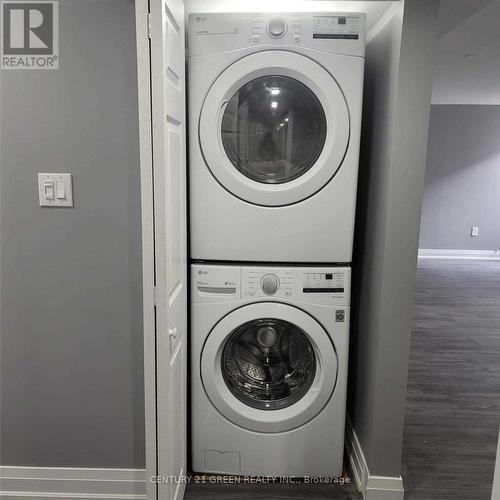 724 Scott Boulevard, Milton, ON - Indoor Photo Showing Laundry Room