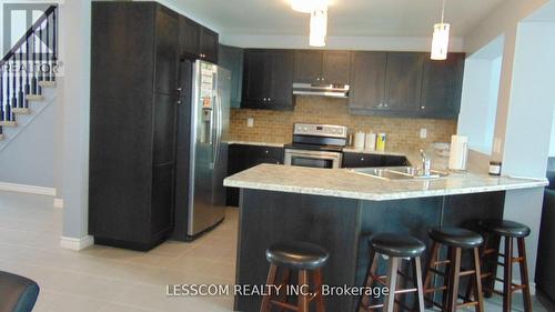 1815 Brown Drive, London, ON - Indoor Photo Showing Kitchen With Double Sink