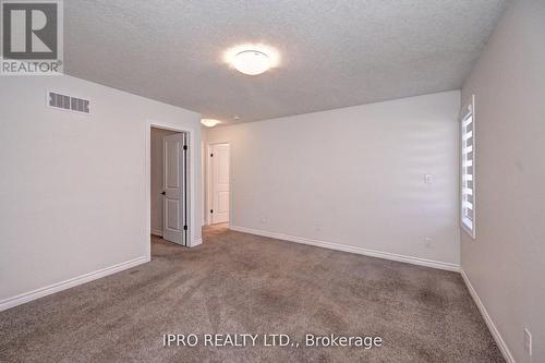 54 Pondcliffe Drive, Kitchener, ON - Indoor Photo Showing Other Room