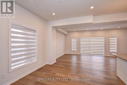 54 Pondcliffe Drive, Kitchener, ON - Indoor Photo Showing Other Room