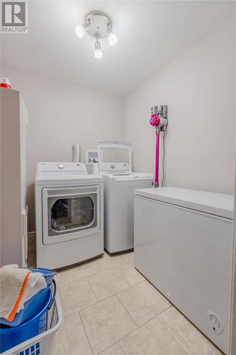 172 Ladysmith Drive, St. John'S, NL - Indoor Photo Showing Laundry Room