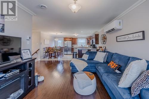 172 Ladysmith Drive, St. John'S, NL - Indoor Photo Showing Living Room