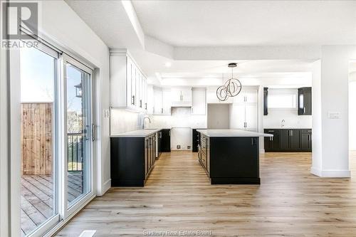 828 Moonrock, Sudbury, ON - Indoor Photo Showing Kitchen With Upgraded Kitchen