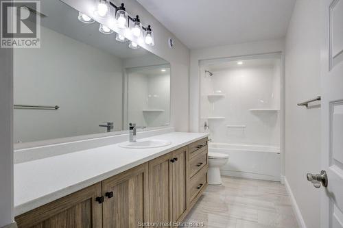 251 Eclipse, Sudbury, ON - Indoor Photo Showing Bathroom