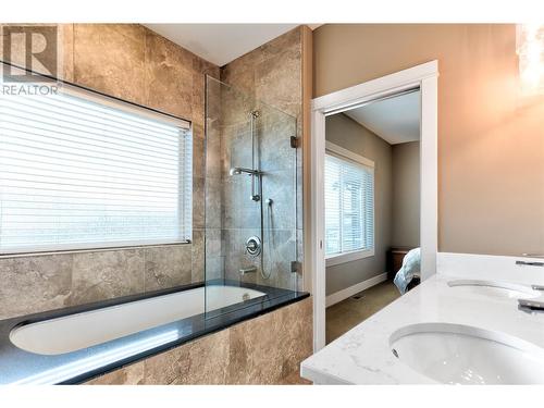 12970 Lake Hill Drive, Lake Country, BC - Indoor Photo Showing Bathroom