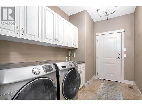 12970 Lake Hill Drive, Lake Country, BC - Indoor Photo Showing Laundry Room