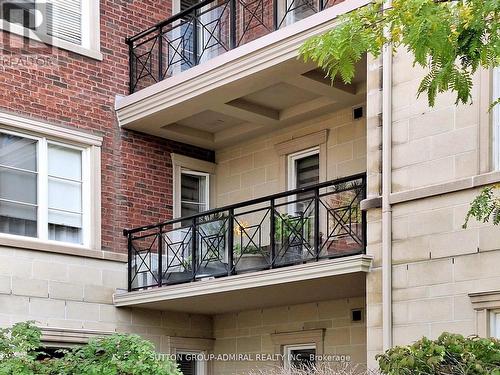 115 - 9519 Keele Street, Vaughan, ON - Outdoor With Balcony With Exterior