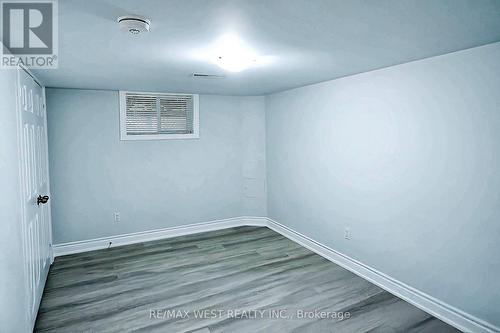 49 Park Crescent, New Tecumseth, ON - Indoor Photo Showing Other Room