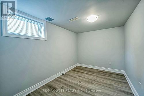 49 Park Crescent, New Tecumseth, ON - Indoor Photo Showing Other Room