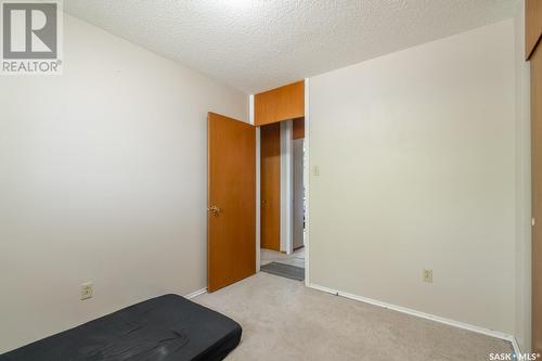 2615 Lacon Street, Regina, SK - Indoor