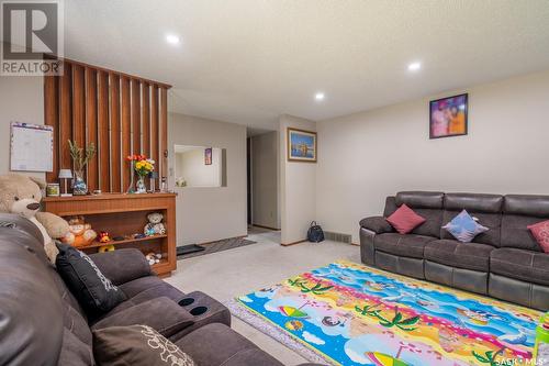 2615 Lacon Street, Regina, SK - Indoor Photo Showing Basement