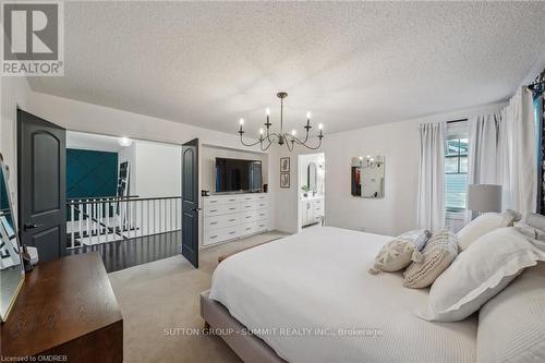 359 Nunn Court, Milton, ON - Indoor Photo Showing Bedroom