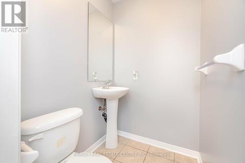 5767 Tiz Road, Mississauga, ON - Indoor Photo Showing Bathroom