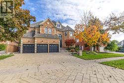 5133 FOREST HILL DRIVE  Mississauga, ON L5M 5A3