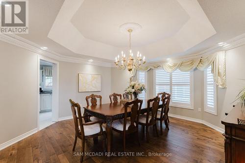 5133 Forest Hill Drive, Mississauga, ON - Indoor Photo Showing Dining Room