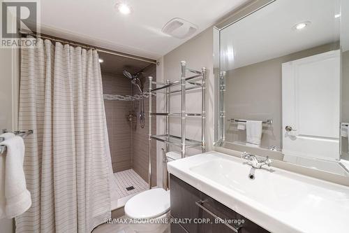 147 Mcwilliams Crescent, Oakville, ON - Indoor Photo Showing Bathroom