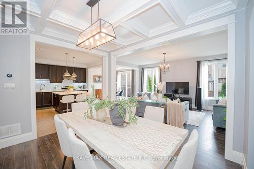 546 Lear Gate, Milton, ON - Indoor Photo Showing Dining Room