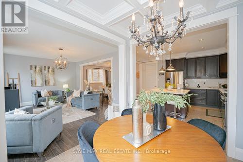 546 Lear Gate, Milton, ON - Indoor Photo Showing Dining Room