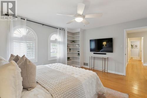 17 Strath Humber Court, Toronto, ON - Indoor Photo Showing Bedroom