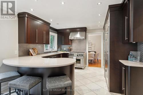 17 Strath Humber Court, Toronto, ON - Indoor Photo Showing Kitchen With Upgraded Kitchen