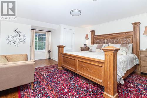 360 Hamilton Avenue, St. John'S, NL - Indoor Photo Showing Bedroom