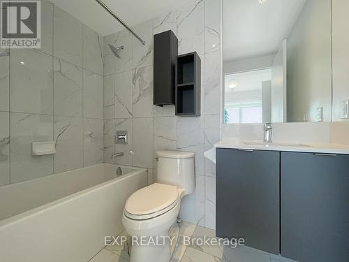 3405 - 195 Redpath Avenue, Toronto, ON - Indoor Photo Showing Bathroom