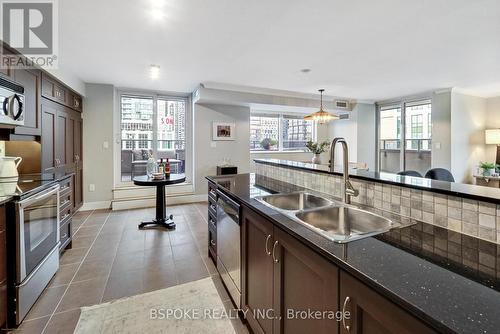 1808 - 20 Blue Jays Way, Toronto, ON - Indoor Photo Showing Kitchen With Stainless Steel Kitchen With Double Sink With Upgraded Kitchen