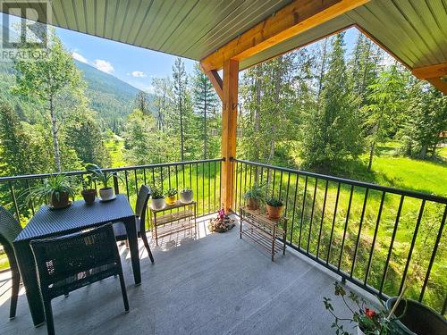 16310 Woolgar Road Unit# 222, Crawford Bay, BC - Outdoor With Deck Patio Veranda With Exterior