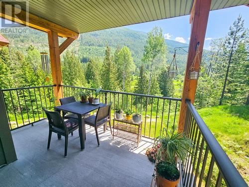 16310 Woolgar Road Unit# 222, Crawford Bay, BC - Outdoor With Deck Patio Veranda With Exterior