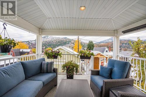 650 Shelley Street, Warfield, BC - Outdoor With Deck Patio Veranda With Exterior