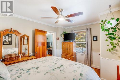 650 Shelley Street, Warfield, BC - Indoor Photo Showing Bedroom