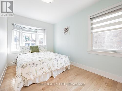 55 Lilian Drive, Toronto, ON - Indoor Photo Showing Bedroom