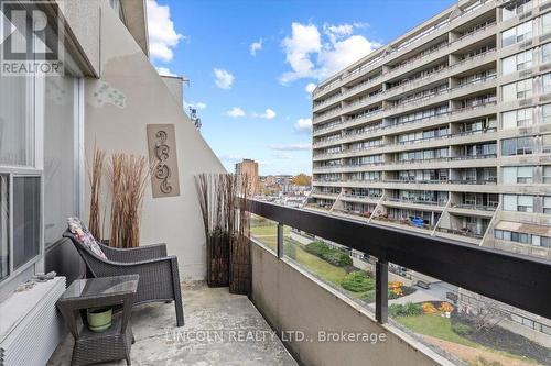 638 - 50 Richmond Street E, Oshawa, ON - Outdoor With Balcony