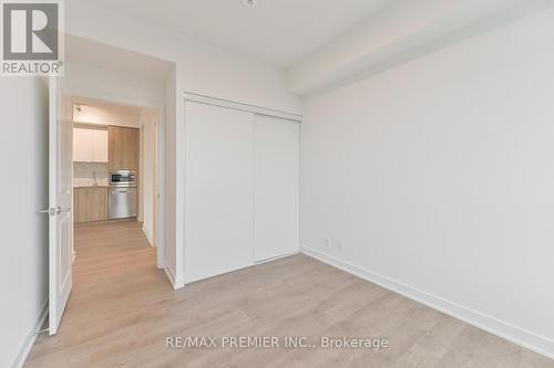 A-1502 - 30 Upper Mall Way, Vaughan, ON - Indoor Photo Showing Other Room