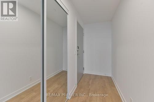 A-1502 - 30 Upper Mall Way, Vaughan, ON - Indoor Photo Showing Other Room