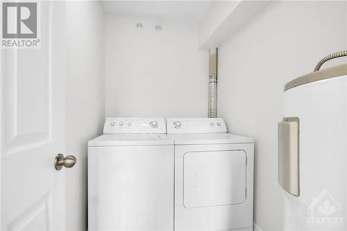 1250 Mcwatters Road Unit#30, Ottawa, ON - Indoor Photo Showing Laundry Room