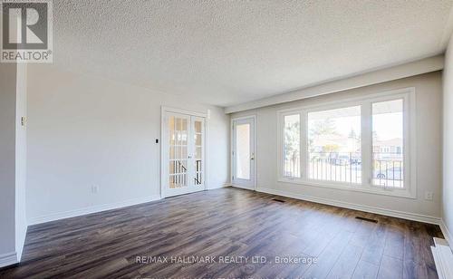 2393 Whaley Drive, Mississauga, ON - Indoor Photo Showing Other Room