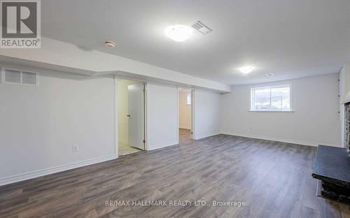 2393 Whaley Drive, Mississauga, ON - Indoor Photo Showing Other Room