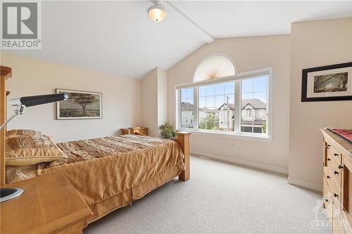 1817 Mickelberry Crescent, Ottawa, ON - Indoor Photo Showing Bedroom